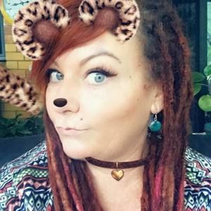 Meet your Posher, Juliette